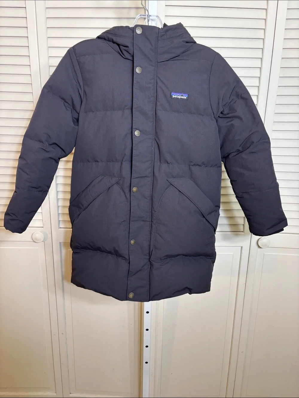 Patagonia Boys Black Quilted Hooded Down Puffer Jacket Medium (Size 10) - Picture 1 of 9